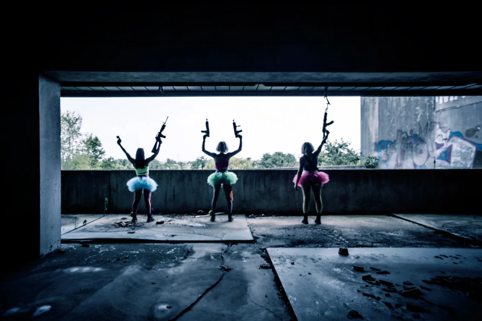 PopulArmy, The Return to Concrete — Massimo Laurenzi