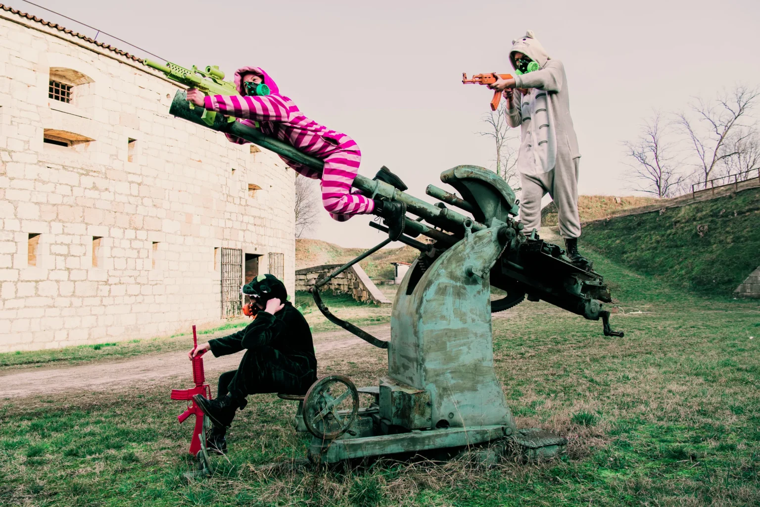 PopulArmy, The Invisible Resistance — Massimo Laurenzi